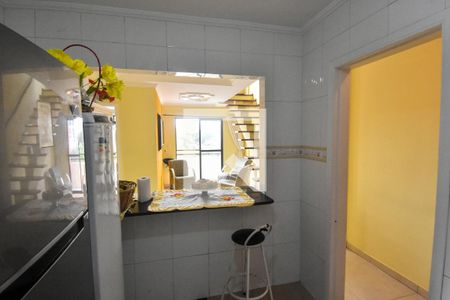 Apartamento à venda com 116m², 3 quartos e 2 vagas Apartamento à venda com 116m², 3 quartos e 2 vagasCozinha