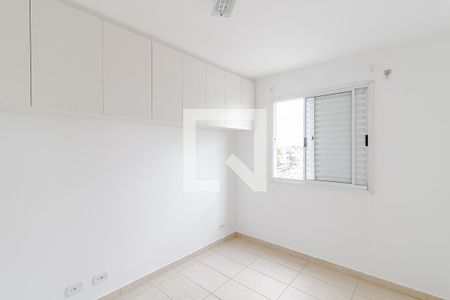 Quarto 1 de apartamento à venda com 2 quartos, 47m² em Taboão, São Paulo