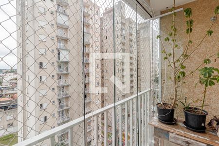 Sacada de apartamento à venda com 2 quartos, 47m² em Taboão, São Paulo