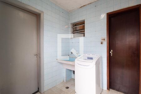 Casa à venda com 250m², 4 quartos e 2 vagasÁrea de Serviço