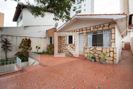 Casa à venda com 250m², 4 quartos e 2 vagasVaranda