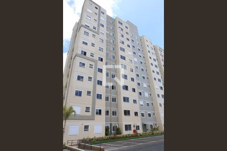 Apartamento à venda com 48m², 2 quartos e 1 vaga Apartamento à venda com 48m², 2 quartos e 1 vagaFachada do bloco