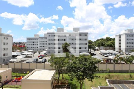 Apartamento à venda com 48m², 2 quartos e 1 vaga Apartamento à venda com 48m², 2 quartos e 1 vagaQuarto 2 - Vista