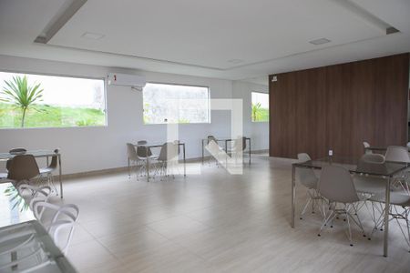 Apartamento à venda com 48m², 2 quartos e 1 vaga Apartamento à venda com 48m², 2 quartos e 1 vagaÁrea comum - Salão de festas