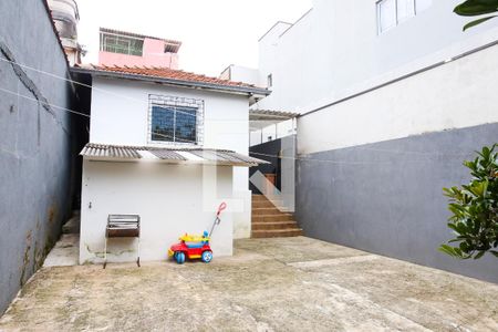 Casa à venda com 167m², 1 quarto e sem vagaQuintal