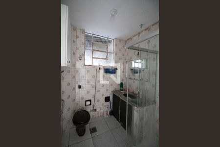 Banheiro Social de apartamento para alugar com 3 quartos, 72m² em Santo Antônio, Belo Horizonte