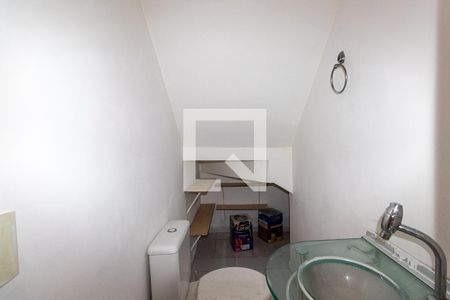 Casa de condomínio à venda com 108m², 2 quartos e 1 vagaLavabo