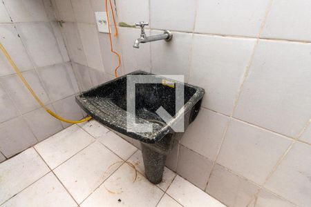 Casa de condomínio à venda com 108m², 2 quartos e 1 vagaLavanderia