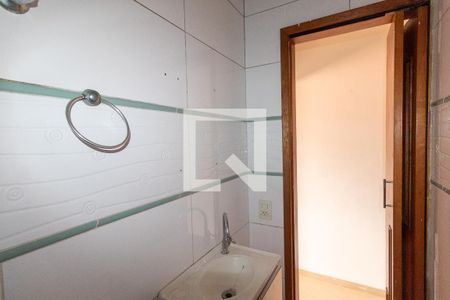 Casa de condomínio à venda com 108m², 2 quartos e 1 vagaBanheiro