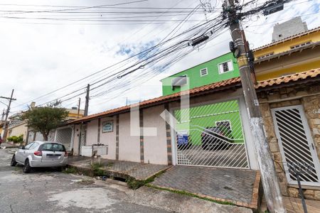 Casa de condomínio à venda com 108m², 2 quartos e 1 vagaFachado do condomínio