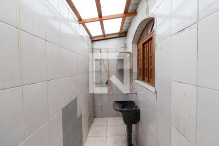Casa de condomínio à venda com 108m², 2 quartos e 1 vagaLavanderia