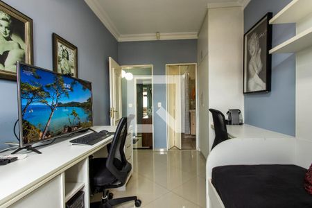 Casa à venda com 250m², 3 quartos e 2 vagas Casa à venda com 250m², 3 quartos e 2 vagasQuarto 1