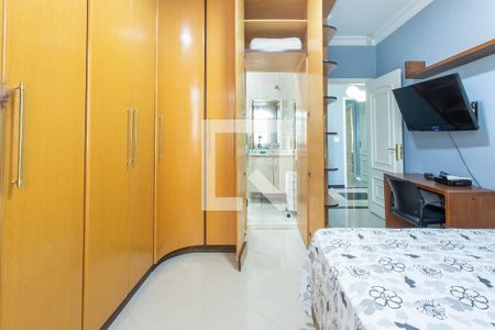 Casa à venda com 250m², 3 quartos e 2 vagas Casa à venda com 250m², 3 quartos e 2 vagasSuíte 1