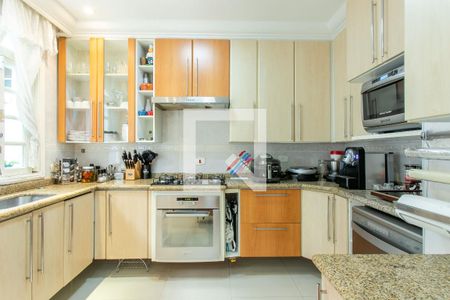 Cozinha de casa à venda com 3 quartos, 250m² em Vila Arriete, São Paulo