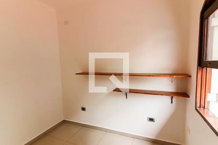 Casa à venda com 200m², 4 quartos e 4 vagasQuarto 2