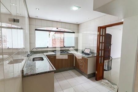 Casa à venda com 200m², 4 quartos e 4 vagasCozinha
