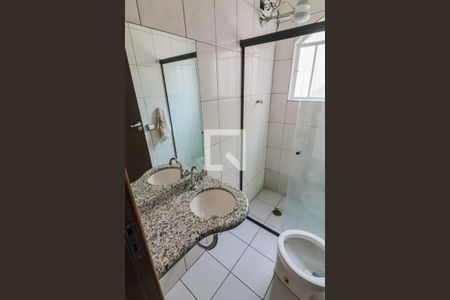 Casa à venda com 200m², 4 quartos e 4 vagasSuite Quarto 4 Salão