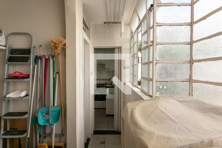 Apartamento à venda com 119m², 3 quartos e 1 vagaÁrea de Serviço