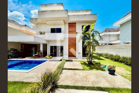 Casa de condomínio à venda com 700m², 3 quartos e 2 vagas Casa de condomínio à venda com 700m², 3 quartos e 2 vagasFachada da Casa