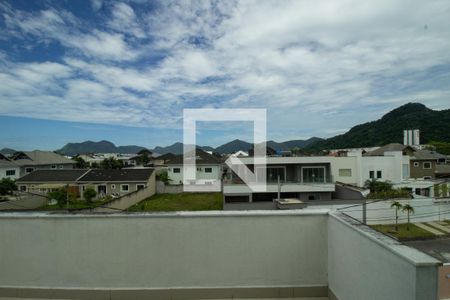 Casa de condomínio à venda com 700m², 3 quartos e 2 vagas Casa de condomínio à venda com 700m², 3 quartos e 2 vagasVista da Banheiro da Suíte 3