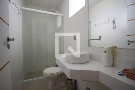 Casa de condomínio à venda com 700m², 3 quartos e 2 vagas Casa de condomínio à venda com 700m², 3 quartos e 2 vagasBanheiro da Suíte 3