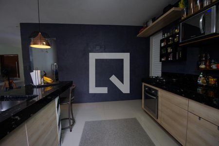 Casa de condomínio à venda com 700m², 3 quartos e 2 vagas Casa de condomínio à venda com 700m², 3 quartos e 2 vagasCozinha