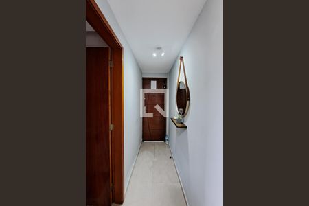 Sala de apartamento para alugar com 2 quartos, 180m² em Del Castilho, Rio de Janeiro