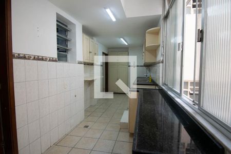 Apartamento para alugar com 108m², 2 quartos e sem vaga Apartamento para alugar com 108m², 2 quartos e sem vagaÁrea de Serviço