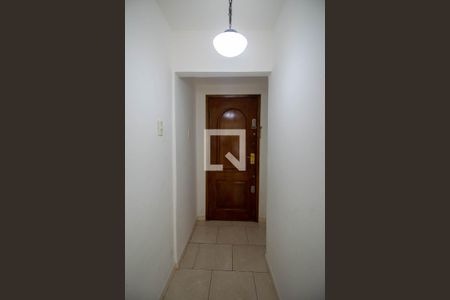 Hall de apartamento para alugar com 2 quartos, 108m² em Copacabana, Rio de Janeiro
