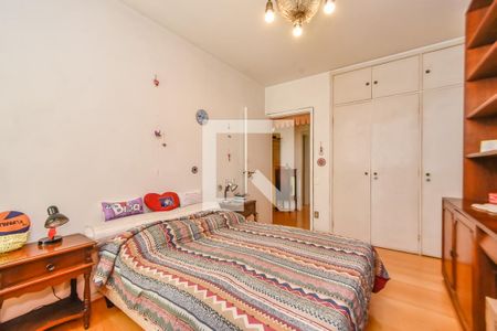 Apartamento para alugar com 216m², 3 quartos e 2 vagasQuarto 1