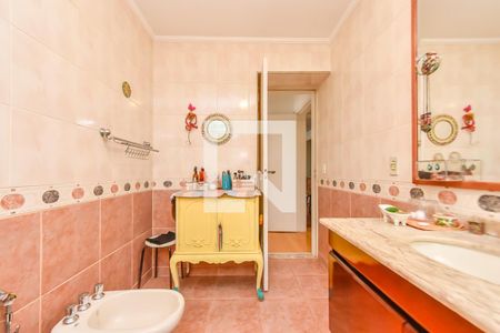 Apartamento para alugar com 216m², 3 quartos e 2 vagasBanheiro do Quarto 3