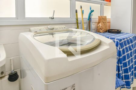 Apartamento para alugar com 216m², 3 quartos e 2 vagasÁrea de Serviço