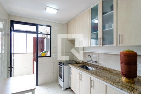Apartamento à venda com 100m², 3 quartos e 2 vagasCozinha