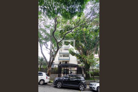 Apartamento à venda com 100m², 3 quartos e 2 vagasFachada