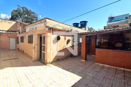 Casa à venda com 250m², 3 quartos e 2 vagasQuintal