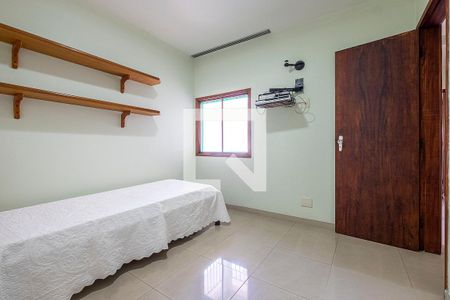 Casa para alugar com 172m², 3 quartos e 4 vagasQuarto 2