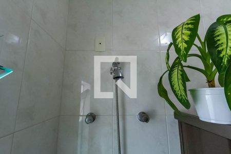 Casa à venda com 272m², 4 quartos e 3 vagas Casa à venda com 272m², 4 quartos e 3 vagasBanheiro Social