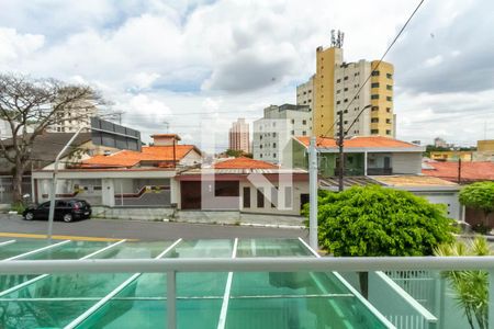 Casa à venda com 272m², 4 quartos e 3 vagas Casa à venda com 272m², 4 quartos e 3 vagasVista da Suíte 2
