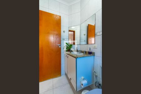 Casa à venda com 272m², 4 quartos e 3 vagas Casa à venda com 272m², 4 quartos e 3 vagasBanheiro da Suíte 2