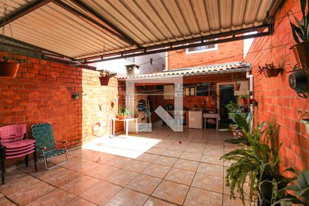 Casa à venda com 300m², 3 quartos e 2 vagasÁrea externa