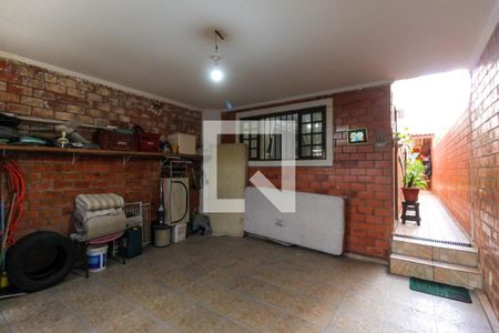 Casa à venda com 300m², 3 quartos e 2 vagasGaragem