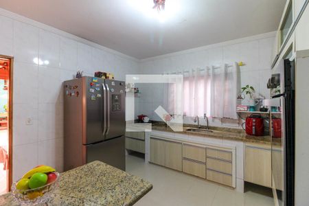 Casa à venda com 300m², 3 quartos e 2 vagasCozinha