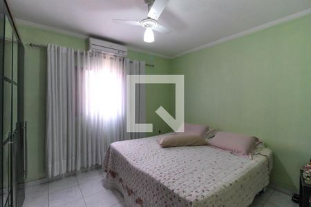 Casa à venda com 300m², 3 quartos e 2 vagasQuarto 3 - Suíte