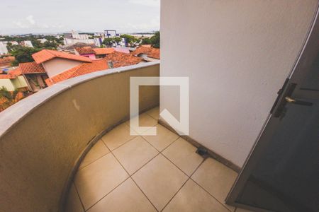 Apartamento à venda com 133m², 2 quartos e 2 vagas Apartamento à venda com 133m², 2 quartos e 2 vagassacada