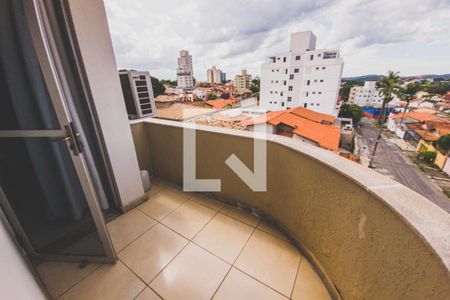Apartamento à venda com 133m², 2 quartos e 2 vagas Apartamento à venda com 133m², 2 quartos e 2 vagassacada
