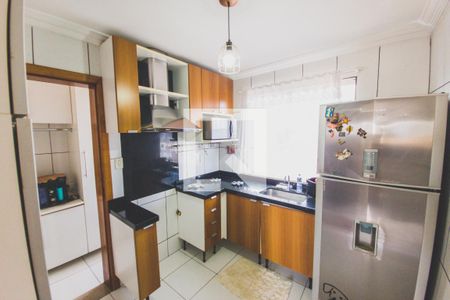 Apartamento à venda com 133m², 2 quartos e 2 vagas Apartamento à venda com 133m², 2 quartos e 2 vagasCozinha