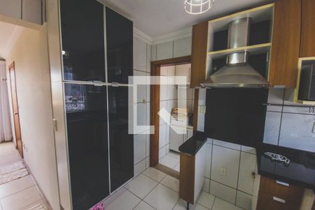 Apartamento à venda com 133m², 2 quartos e 2 vagas Apartamento à venda com 133m², 2 quartos e 2 vagasCozinha