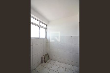 Apartamento para alugar com 83m², 2 quartos e 1 vagaÁrea de Serviço