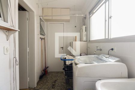 Apartamento à venda com 105m², 3 quartos e 1 vagaÁrea de Serviço 