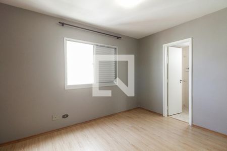 Apartamento à venda com 105m², 3 quartos e 1 vagaSuíte 